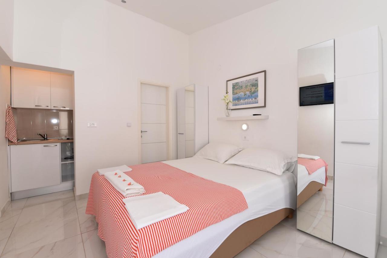 Makarska Sea View Rooms Eksteriør billede