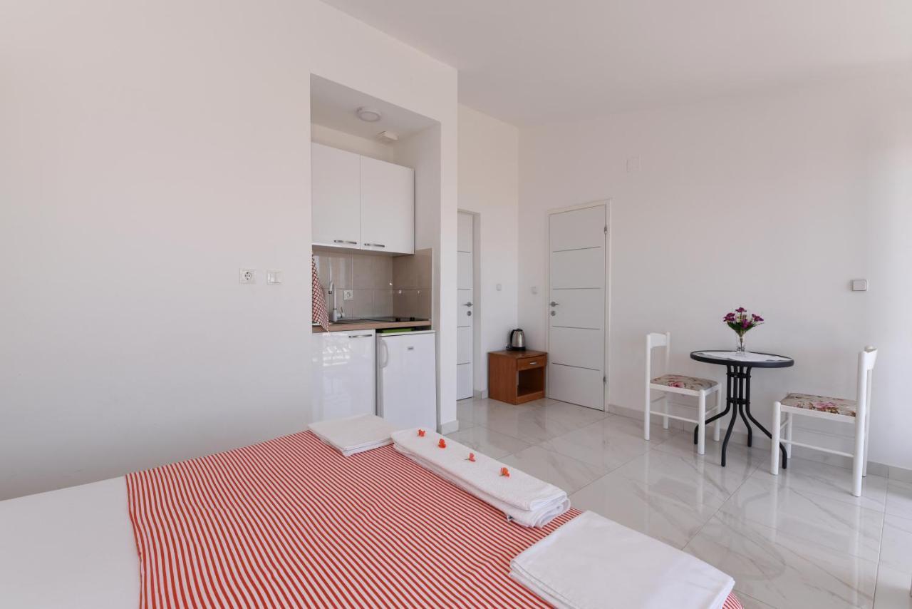 Makarska Sea View Rooms Eksteriør billede